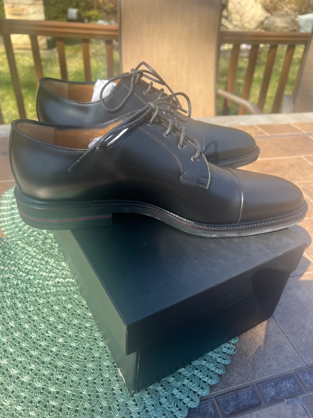 Gucci Black Leather Cap-Toe Derby Lace-Up Shoes - Picture 5 of 14